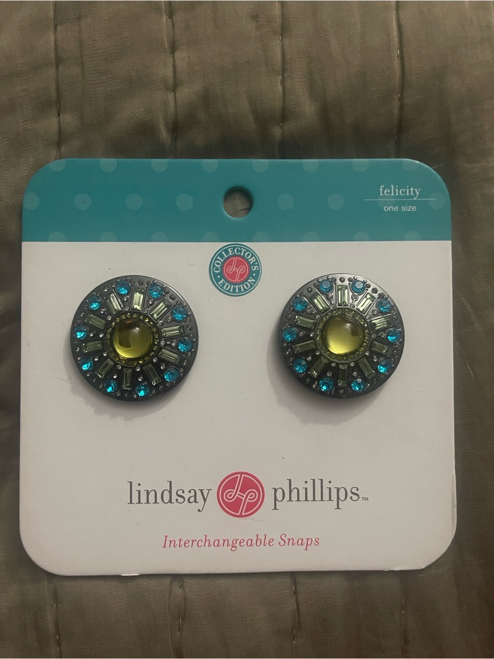 lindsay phillips Teal and Lime Decorative Snap  Sets for shoes